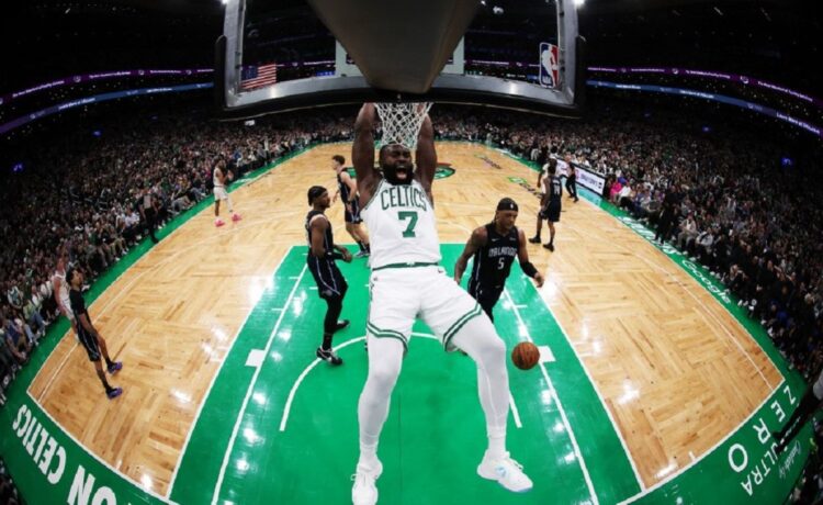 Celtics atasi Magic 103-86 pada Game 1 playoff