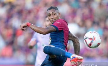 Dwigol Raphinha bawa Barcelona taklukkan Celta Vigo 4-3